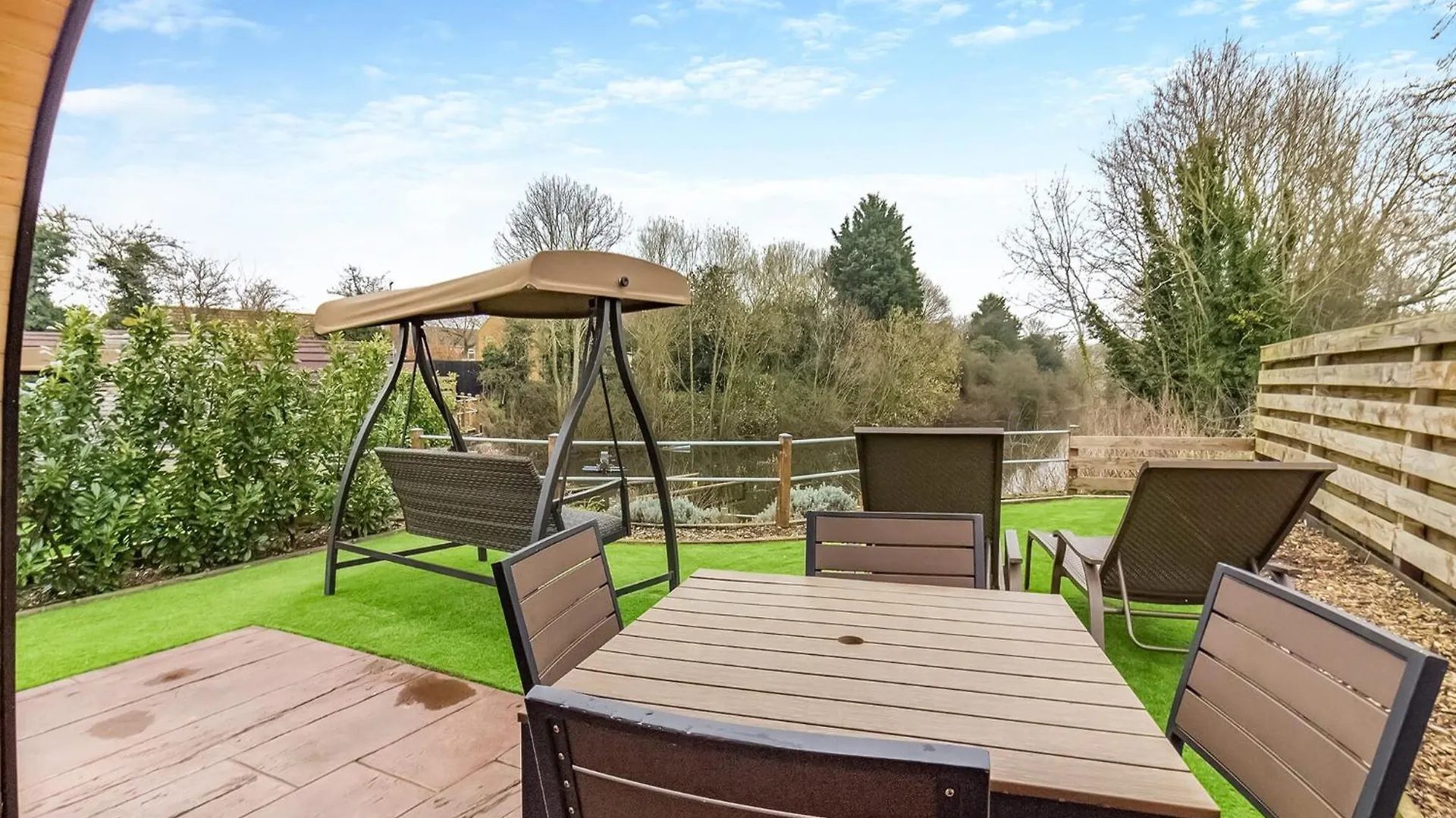 Holiday park Peacock Lake Glamping East Bridgford United Kingdom
