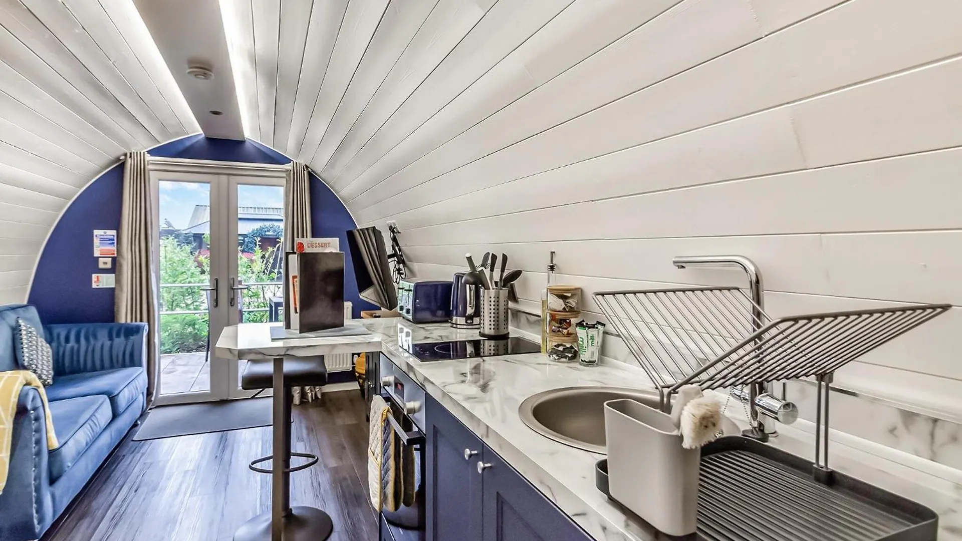 Holiday park Peacock Lake Glamping East Bridgford United Kingdom