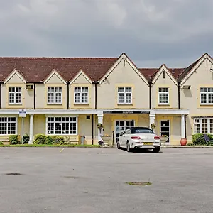 The Gables Hotel, Birmingham Airport Hotel