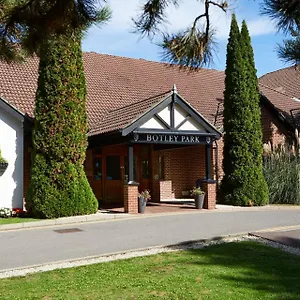 https://macdonald-botley-park.tophotelsbath.com