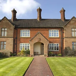 Old Hall House, Nec Bed & Breakfast